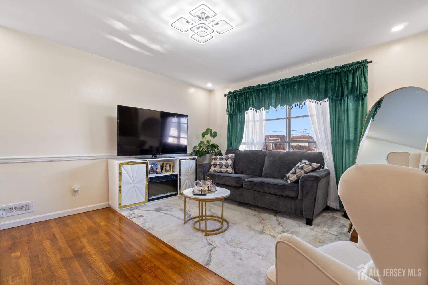 32 Sunset Drive Image 5