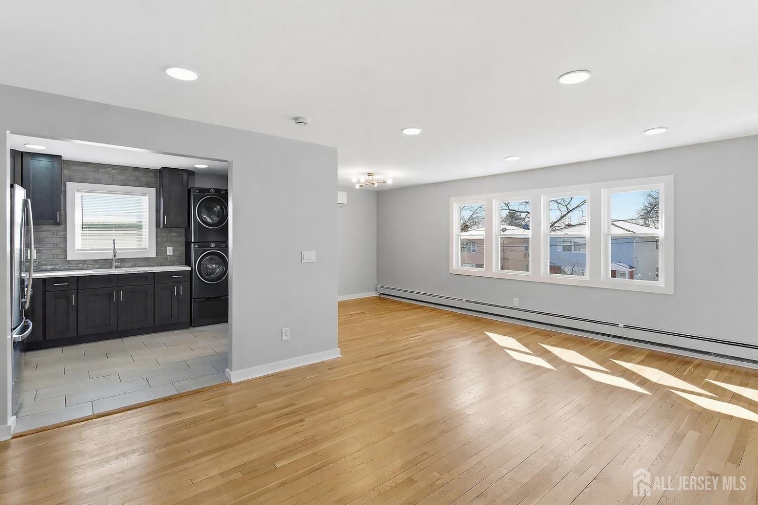 19 Evelyn Court Image 4