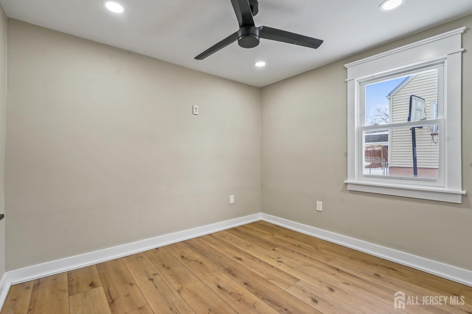 820 front Street, Dunellen, NJ, 08812 image 26