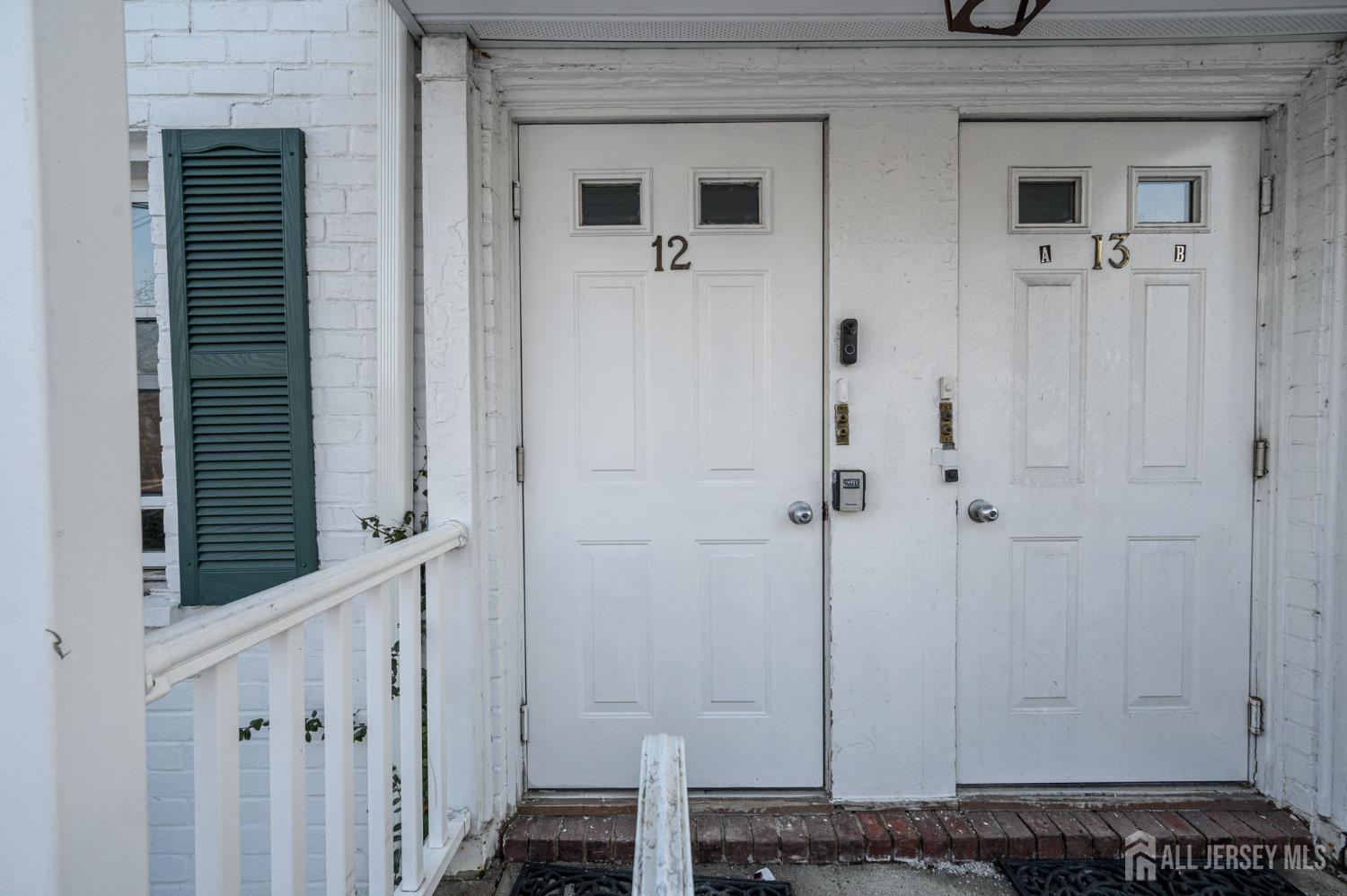 12 Garfield Park A Image 2