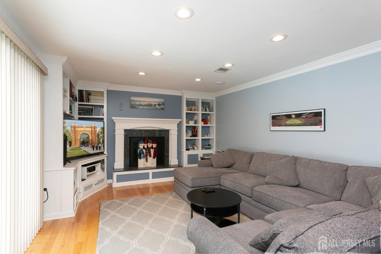 3 Hummingbird Lane, Edison, NJ, 08820 image 25