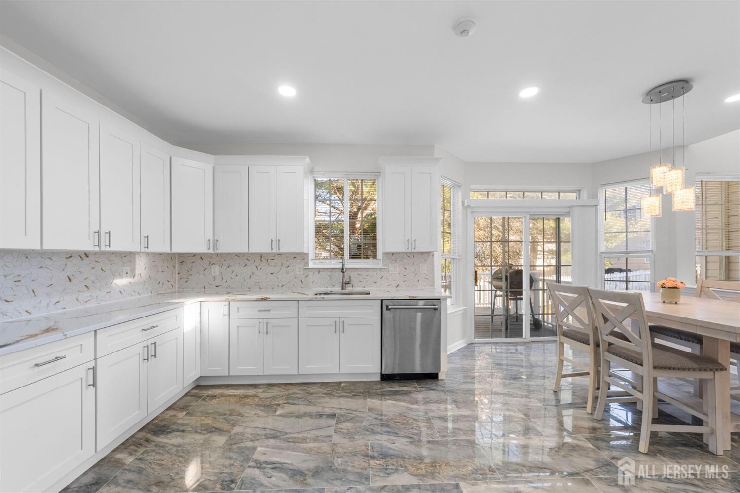 46 Pin Oak Drive Image 5