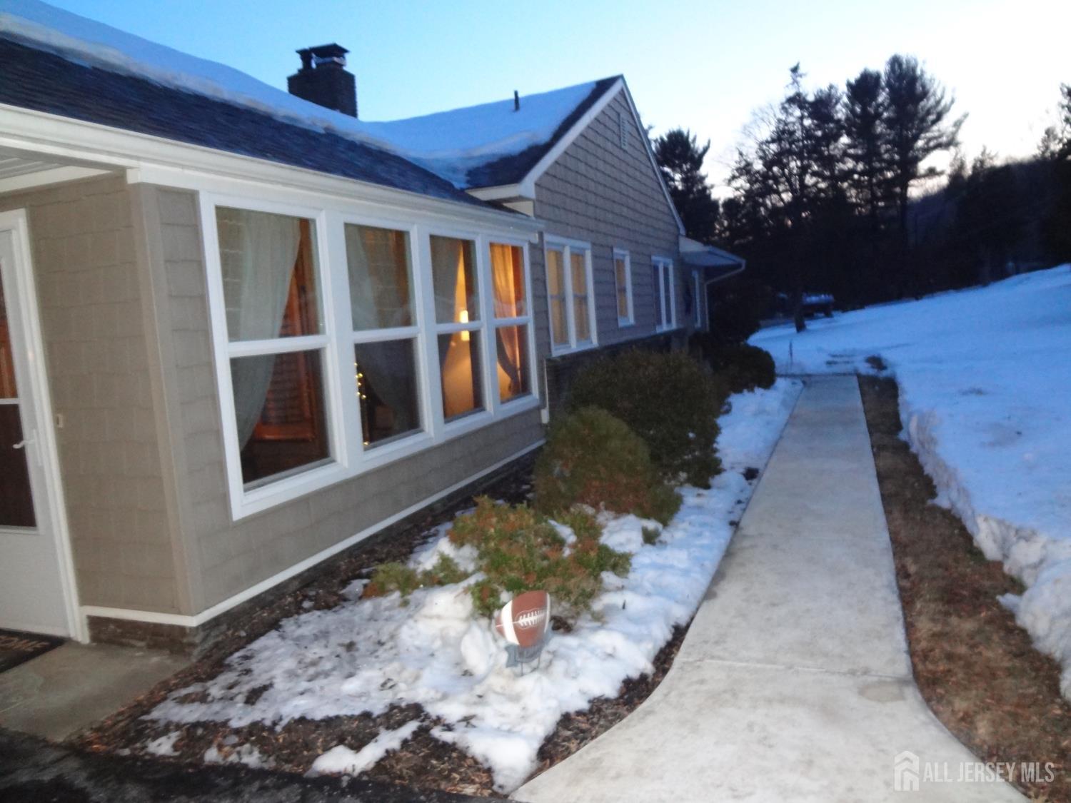 16 Dogwood Lane Image 3