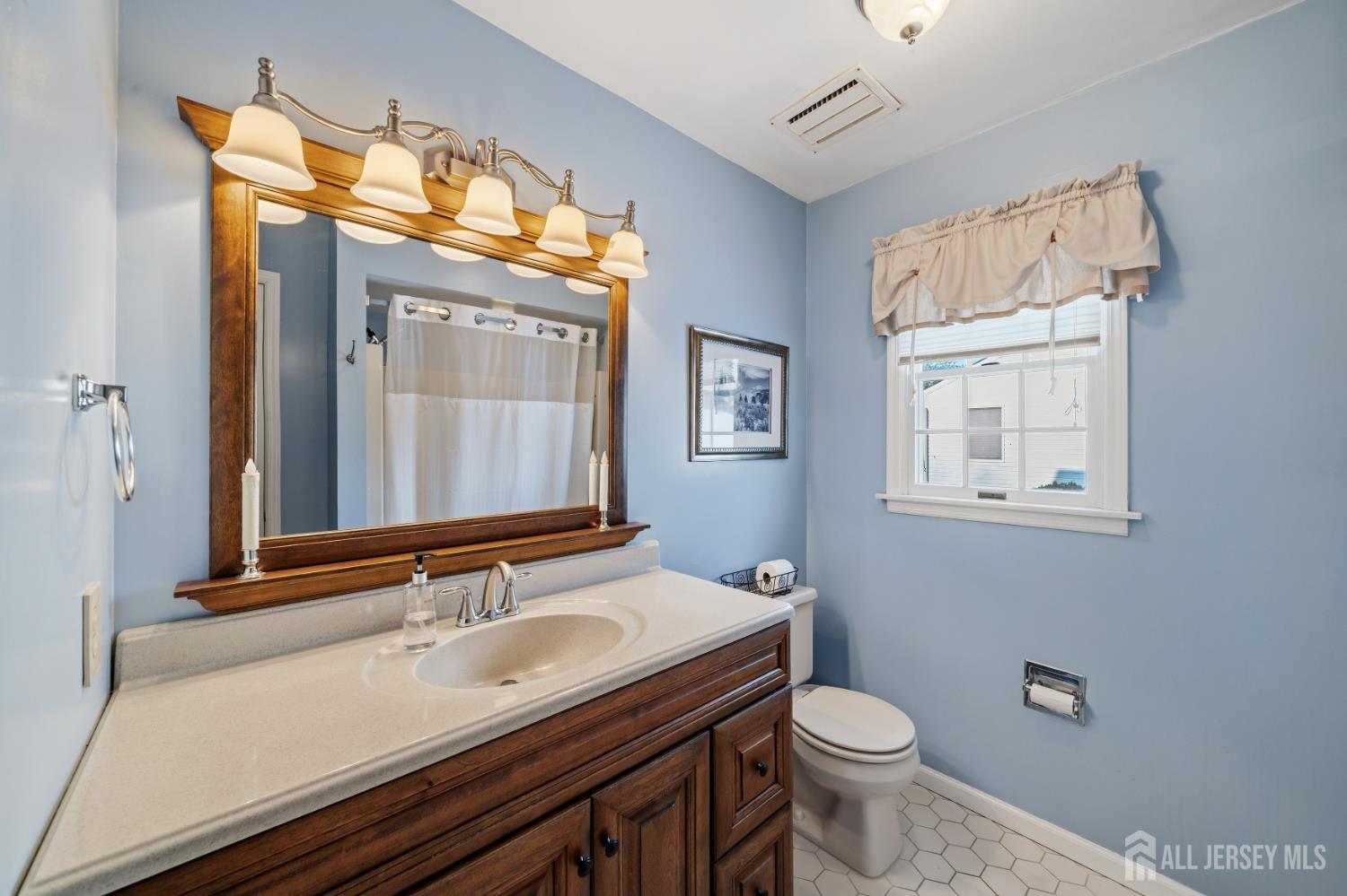 4 SANTINA Court, Lawrence, NJ, 08648 image 24