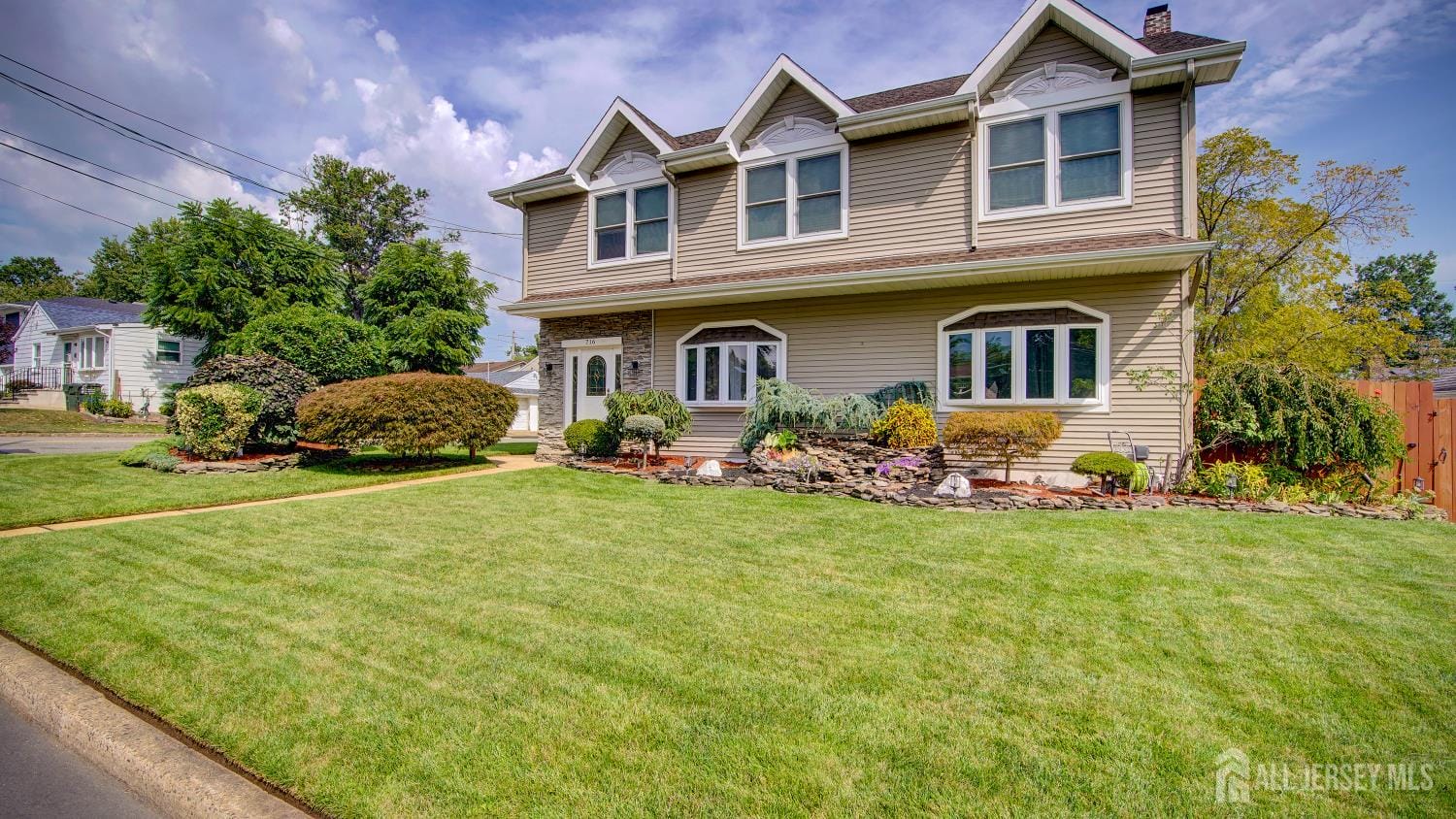 716 Barron Avenue Image 2