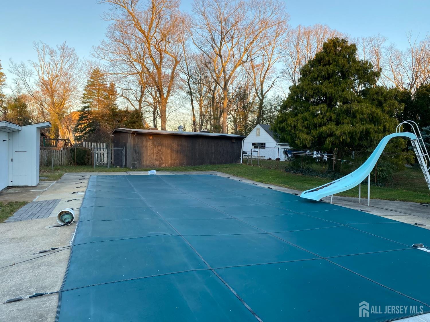 296 Riva Avenue Image 4