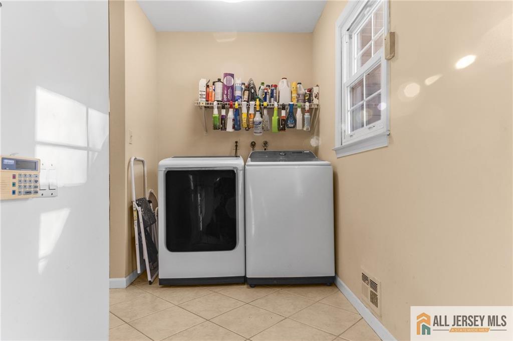 50 Valley Forge Drive, East Brunswick, NJ, 08816 image 21