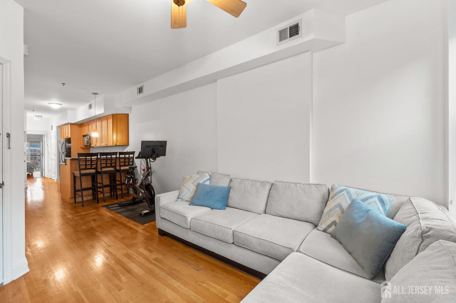 416 Monroe Street 3R, Hoboken, NJ, 07030