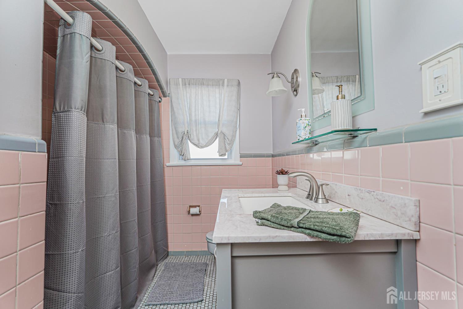 125 Garretson Circle, Milltown, NJ, 08850 image 18