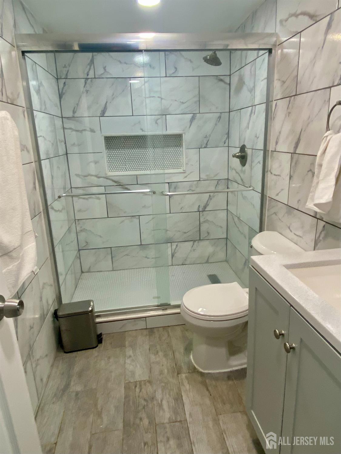 41 Elmwood Avenue, Carteret, NJ, 07008 image 34