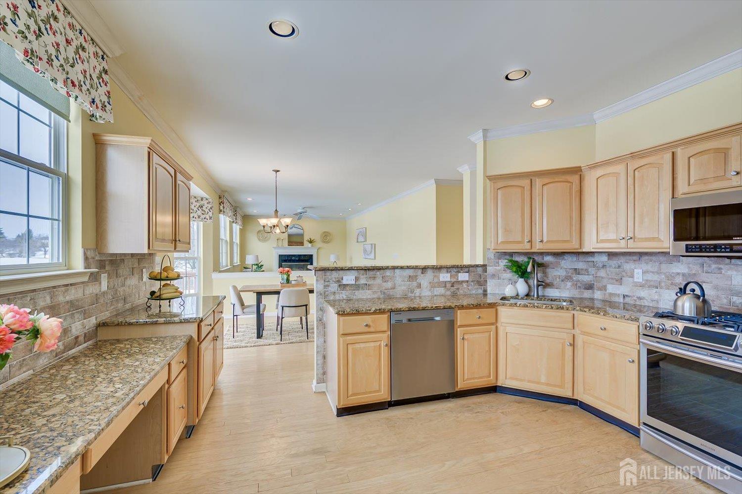 4 Veghte Place, Franklin, NJ, 08823 image 18