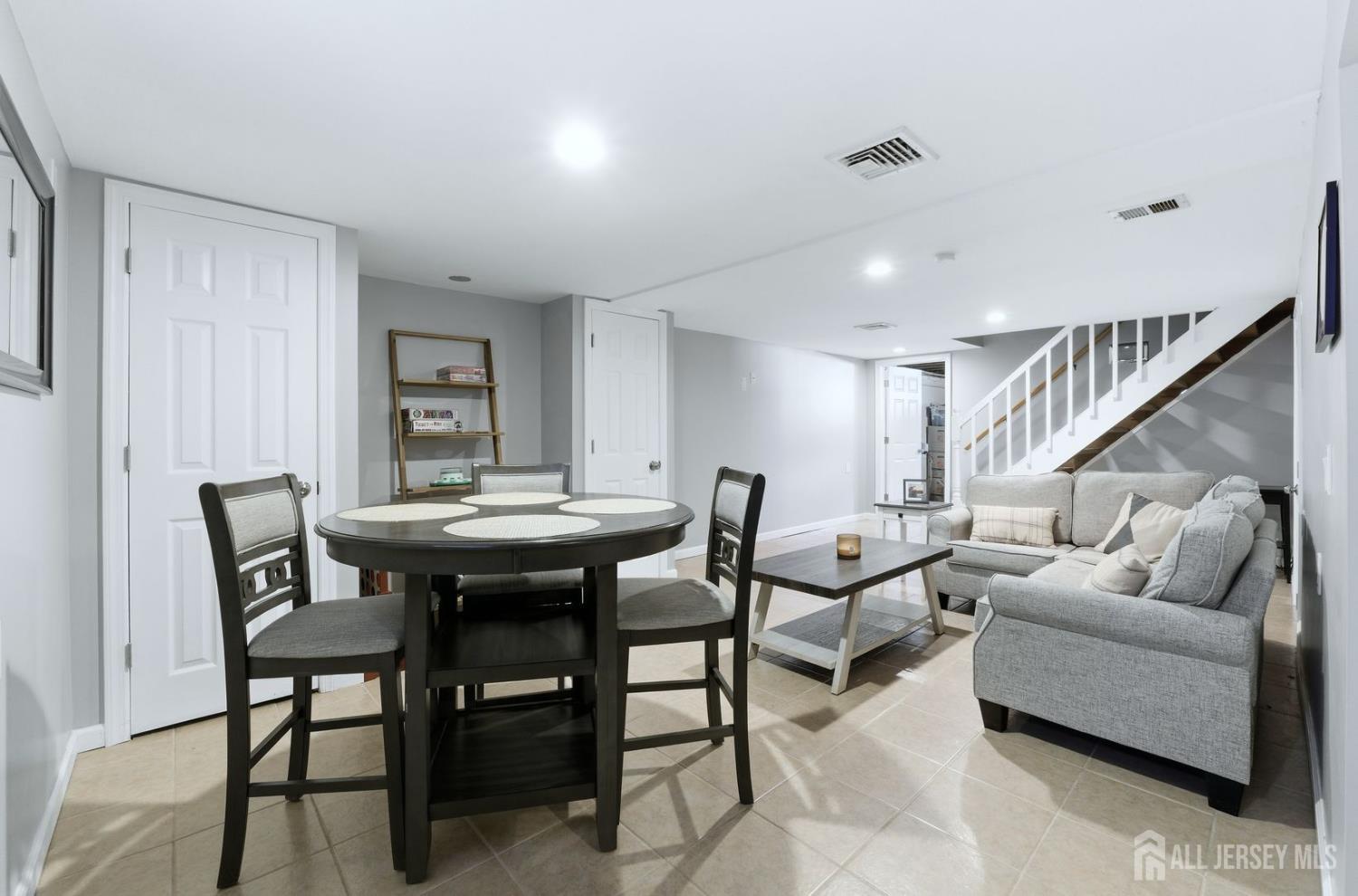 53 Jordan Road, Colonia, NJ, 07067 image 17