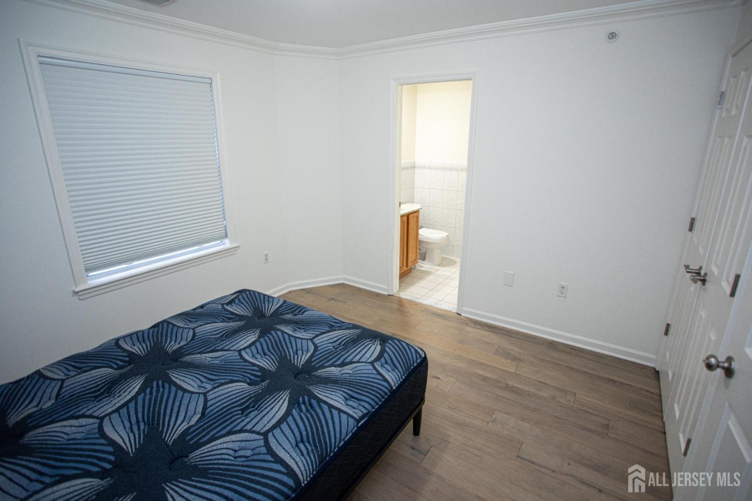 124 Adamecs Way, South Amboy, NJ, 08879 image 25