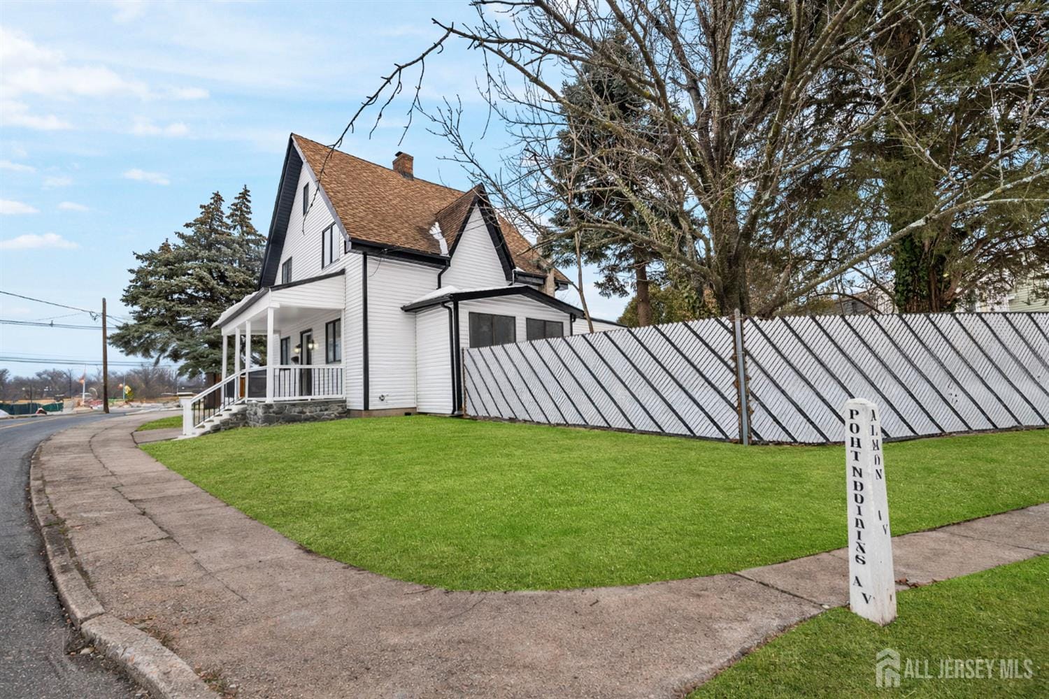 68 Port Reading Avenue Image 2