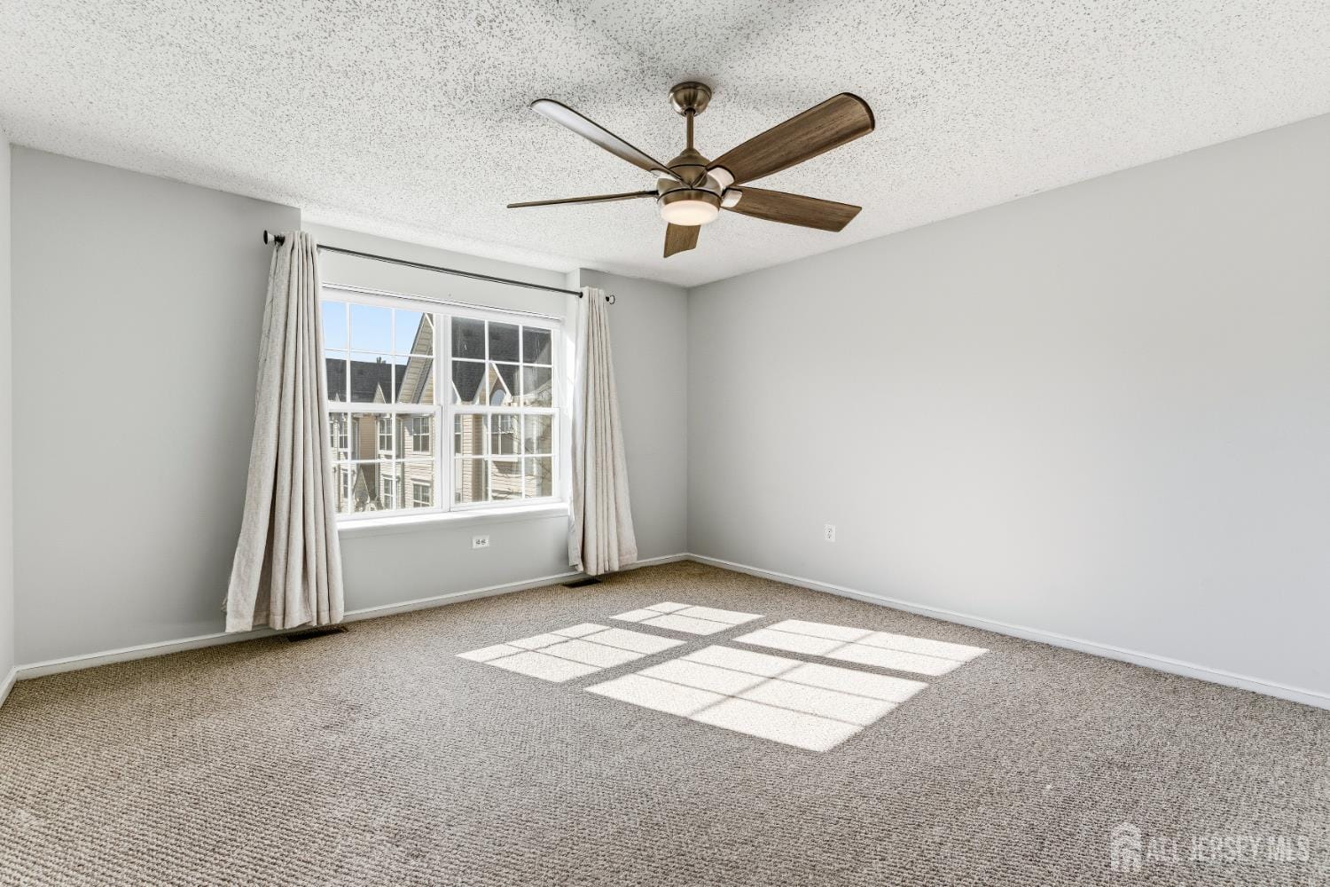 21 Newburgh Drive, Edison, NJ, 08820 image 14