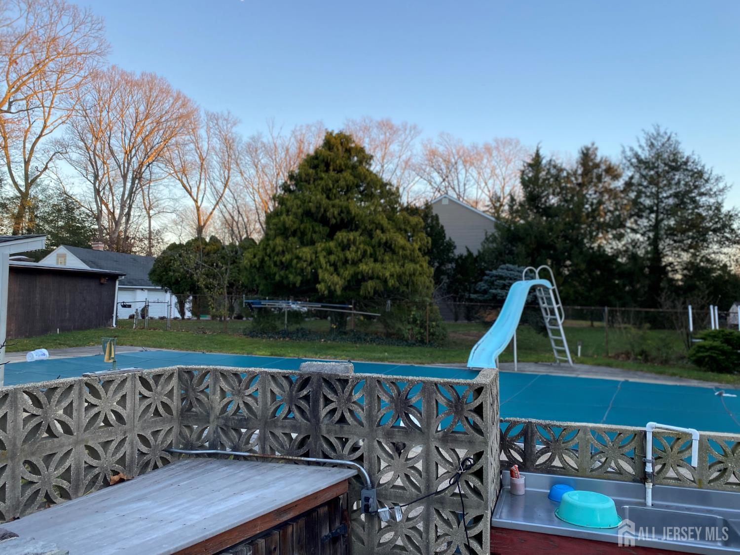 296 Riva Avenue Image 3