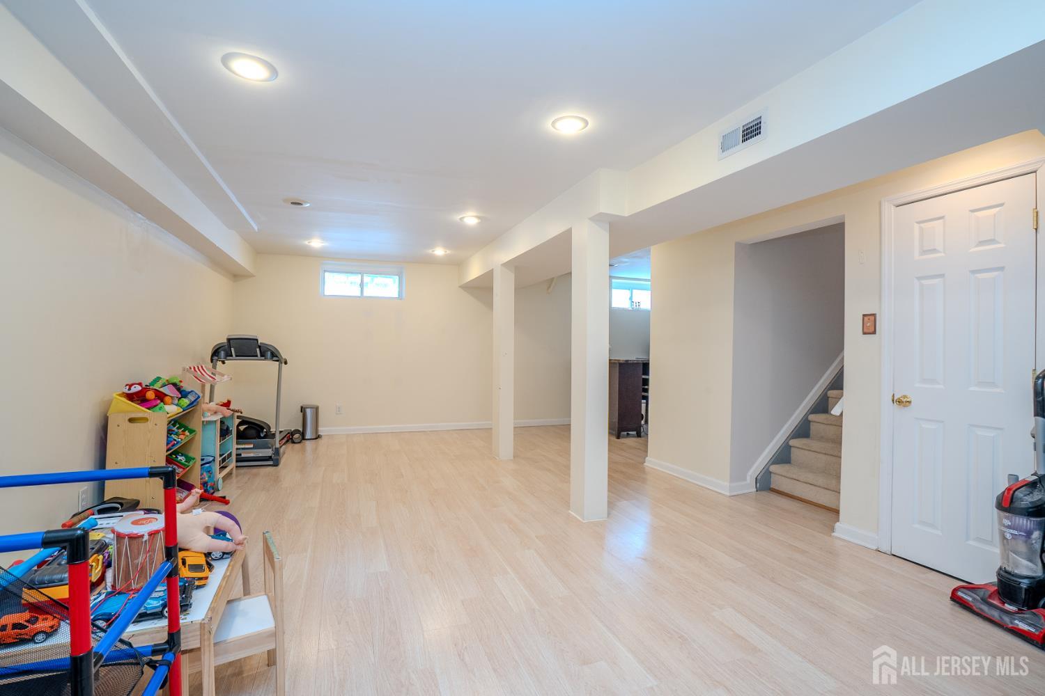 114 Jared Drive, North Brunswick, NJ, 08902 image 26