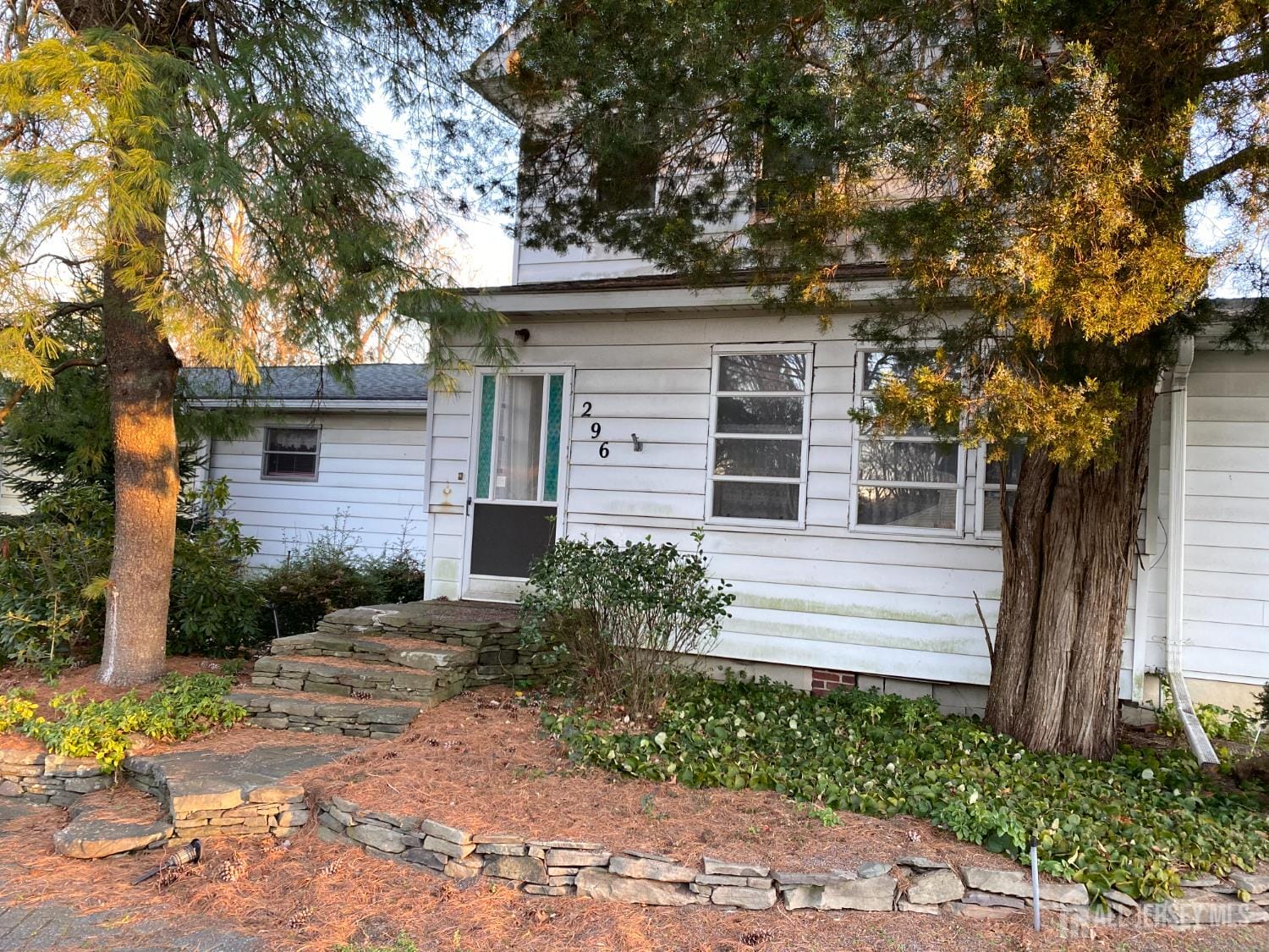 296 Riva Avenue Image 1