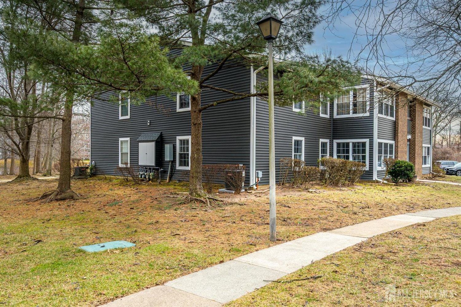 138 pennsylvania Way Image 3