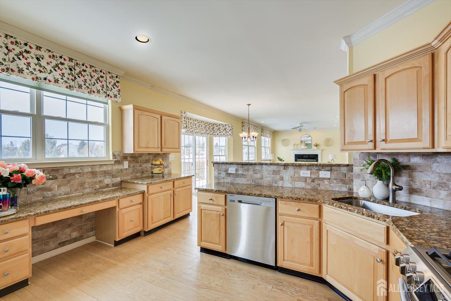 4 Veghte Place, Franklin, NJ, 08823 image 22