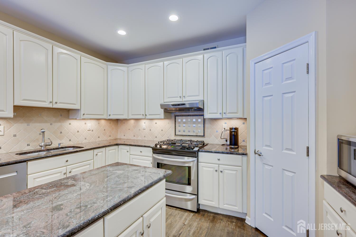 35 Stonewall Circle, Princeton, NJ, 08540 image 16