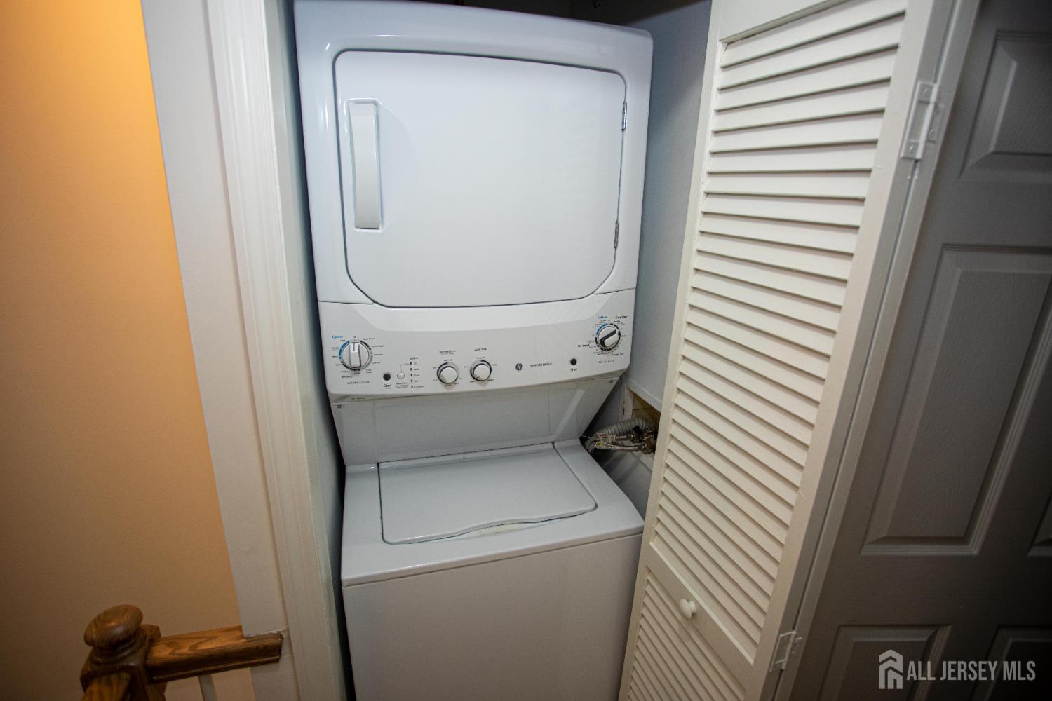 124 Adamecs Way, South Amboy, NJ, 08879 image 29