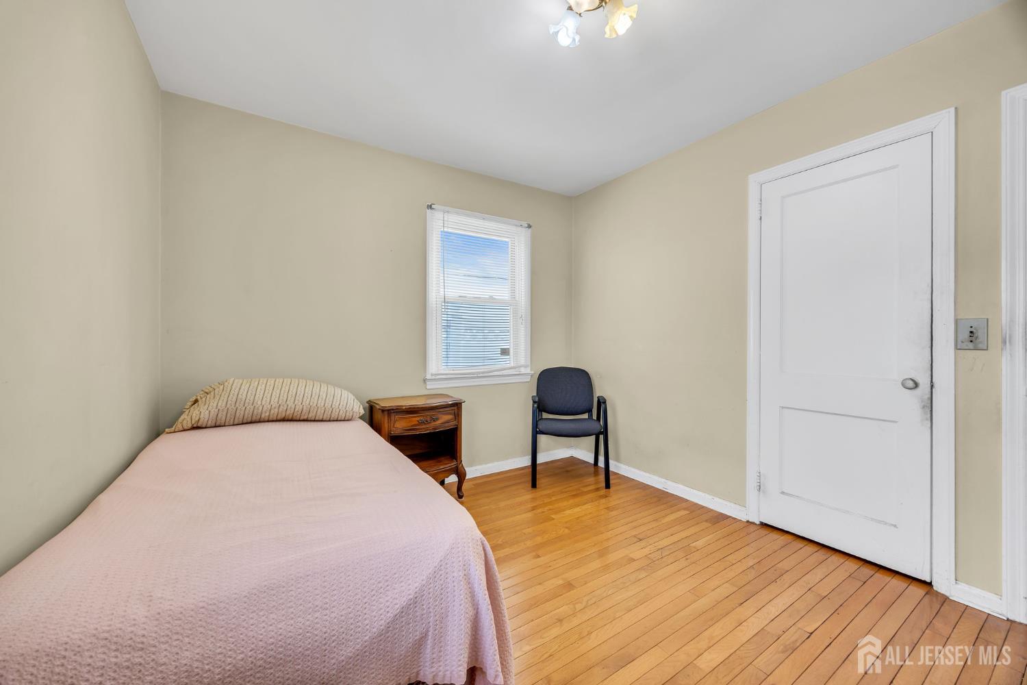 16 Sharot Street, Carteret, NJ, 07008 image 11