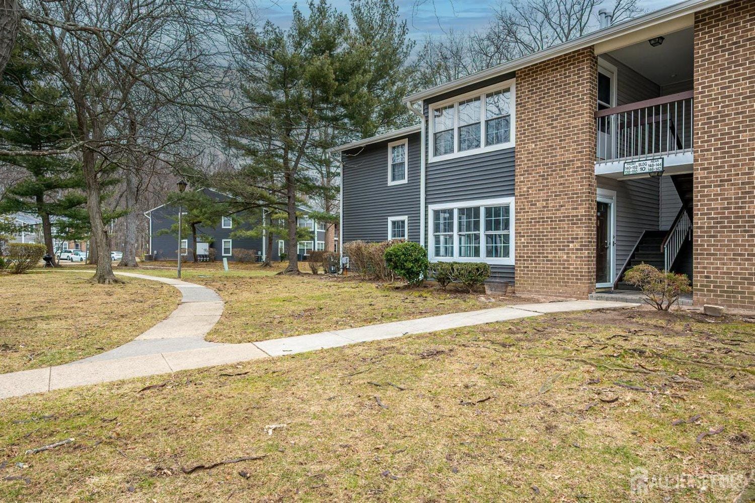 138 pennsylvania Way Image 2