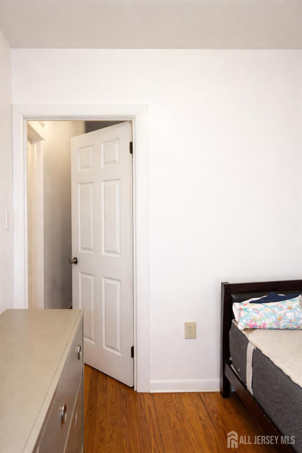 556 compton Avenue, Perth Amboy, NJ, 08861 image 26