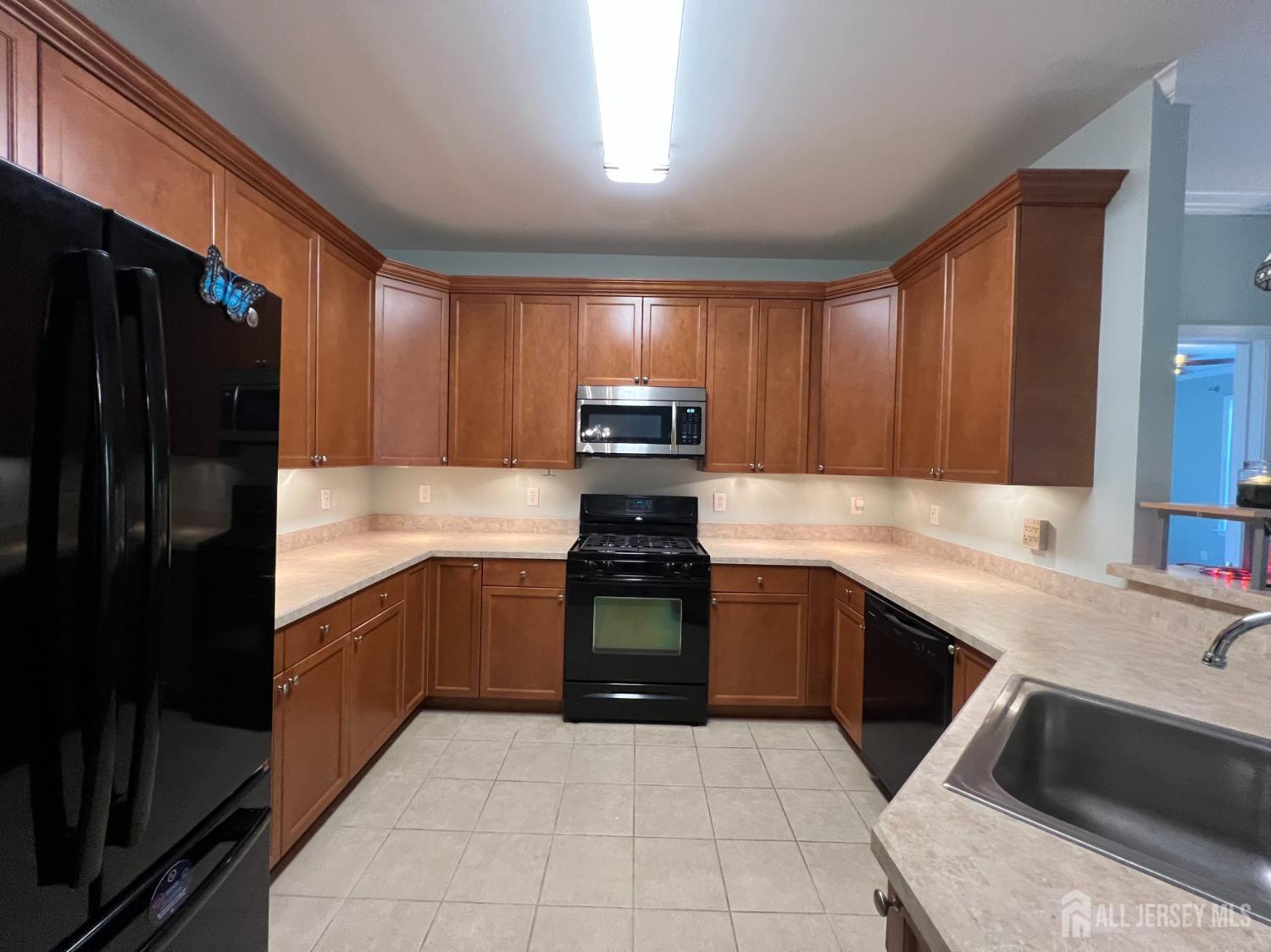 326 Sloan Court, Matawan, NJ, 07747 image 12