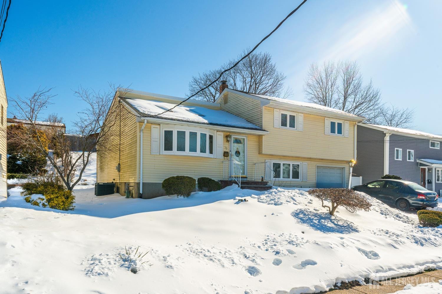 78 Roosevelt Avenue Image 3