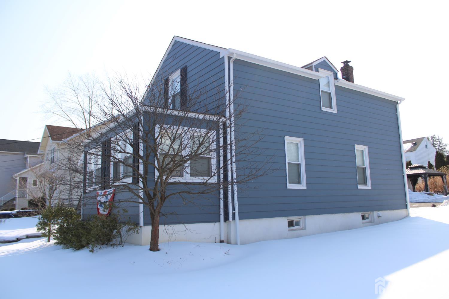 16 Perrine Avenue Image 4