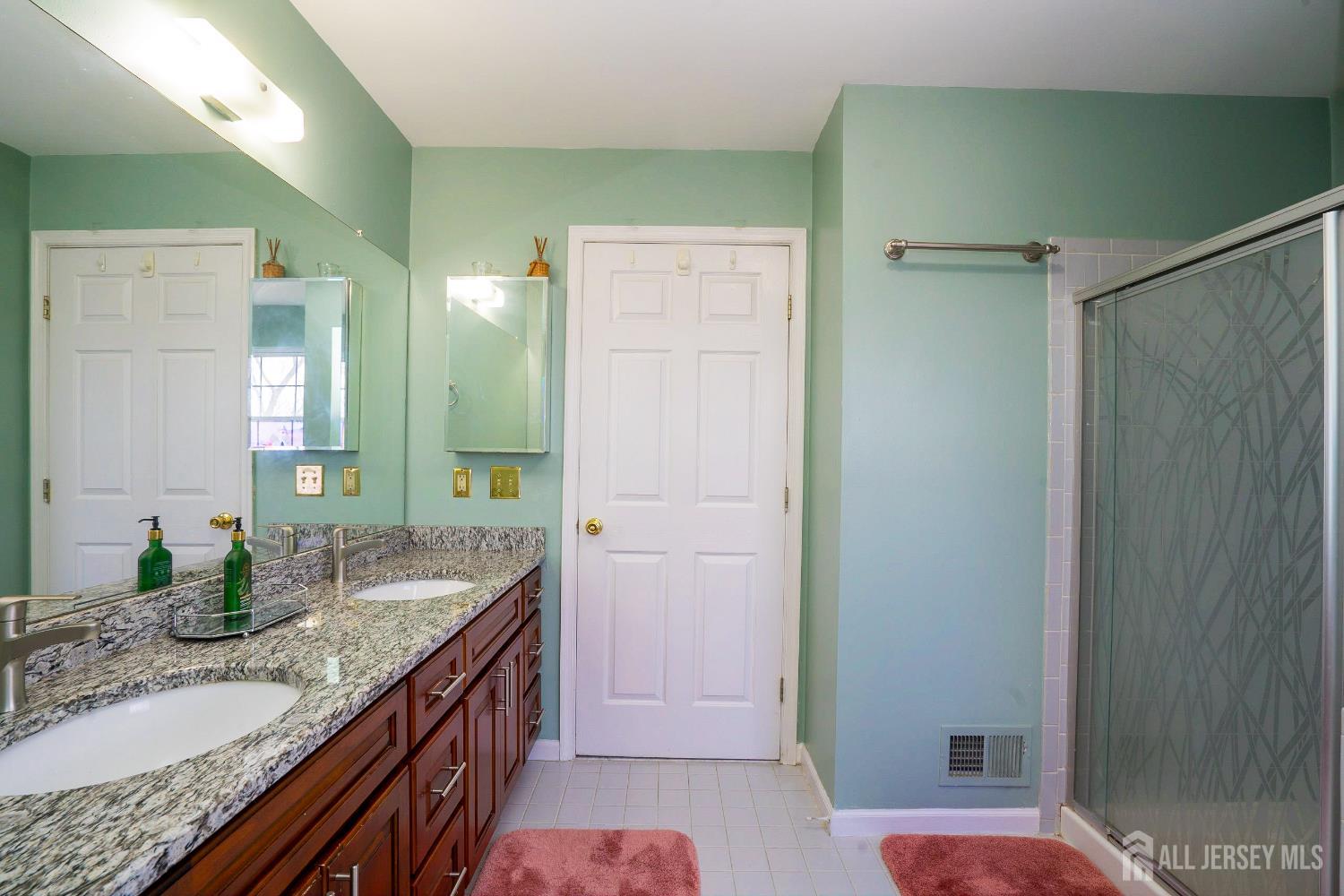 44 Lexington Road, South Brunswick, NJ, 08852 image 24