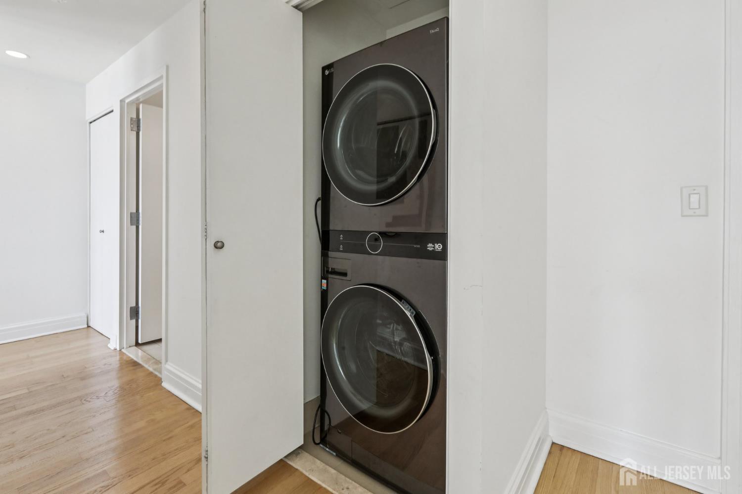 1 Spring Street 1004, New Brunswick, NJ, 08901 image 23