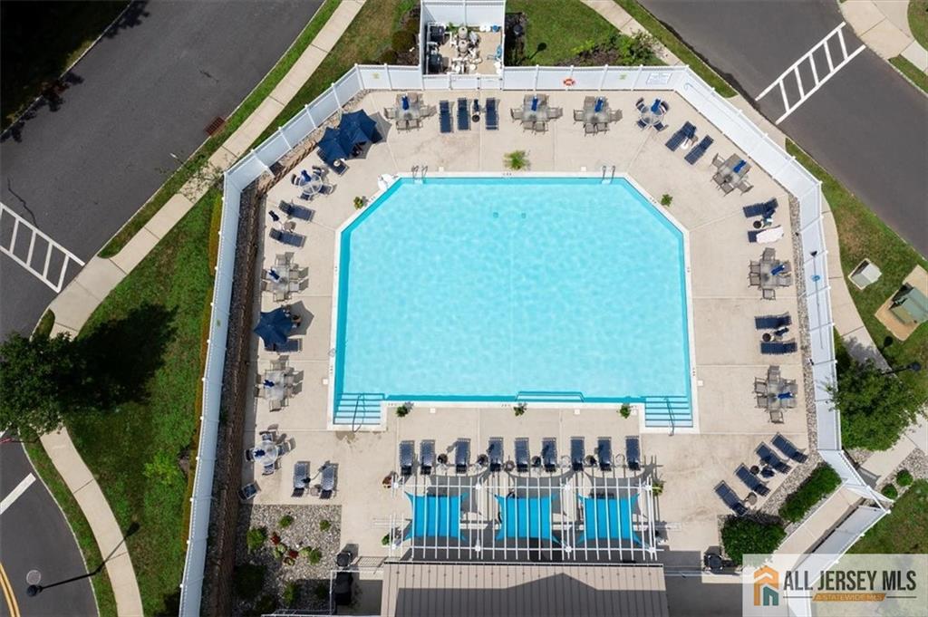 215 Bloomsbury Drive, NJ, 07751 image 32