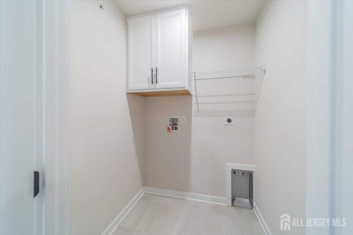 208 Midland Avenue, Aberdeen, NJ, 07721 image 23