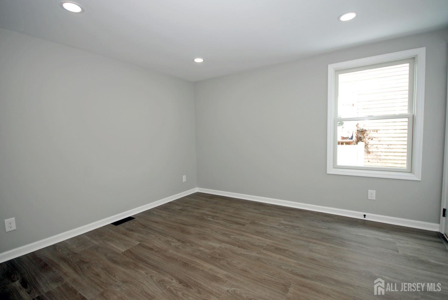 824 Drake Avenue, Middlesex, NJ, 08846 image 36