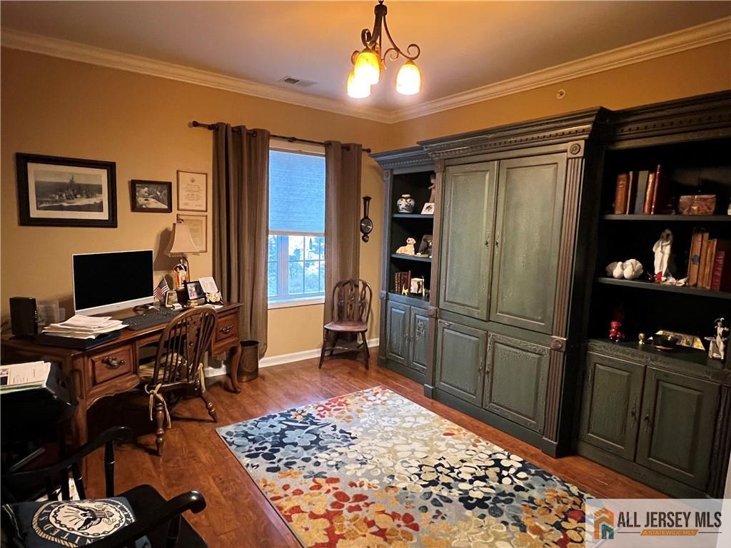 5211 Chesterwood Way Image 5