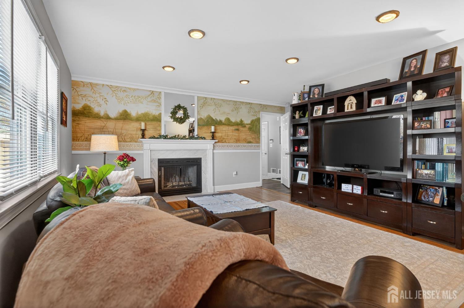 20 Nelson Drive, Milltown, NJ, 08850 image 13