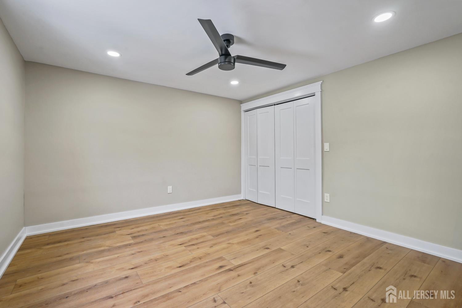 820 front Street, Dunellen, NJ, 08812 image 23