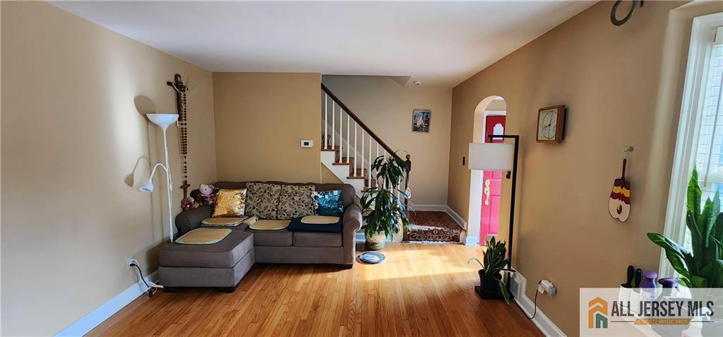 10 North Drive, East Brunswick, NJ, 08816 image 7