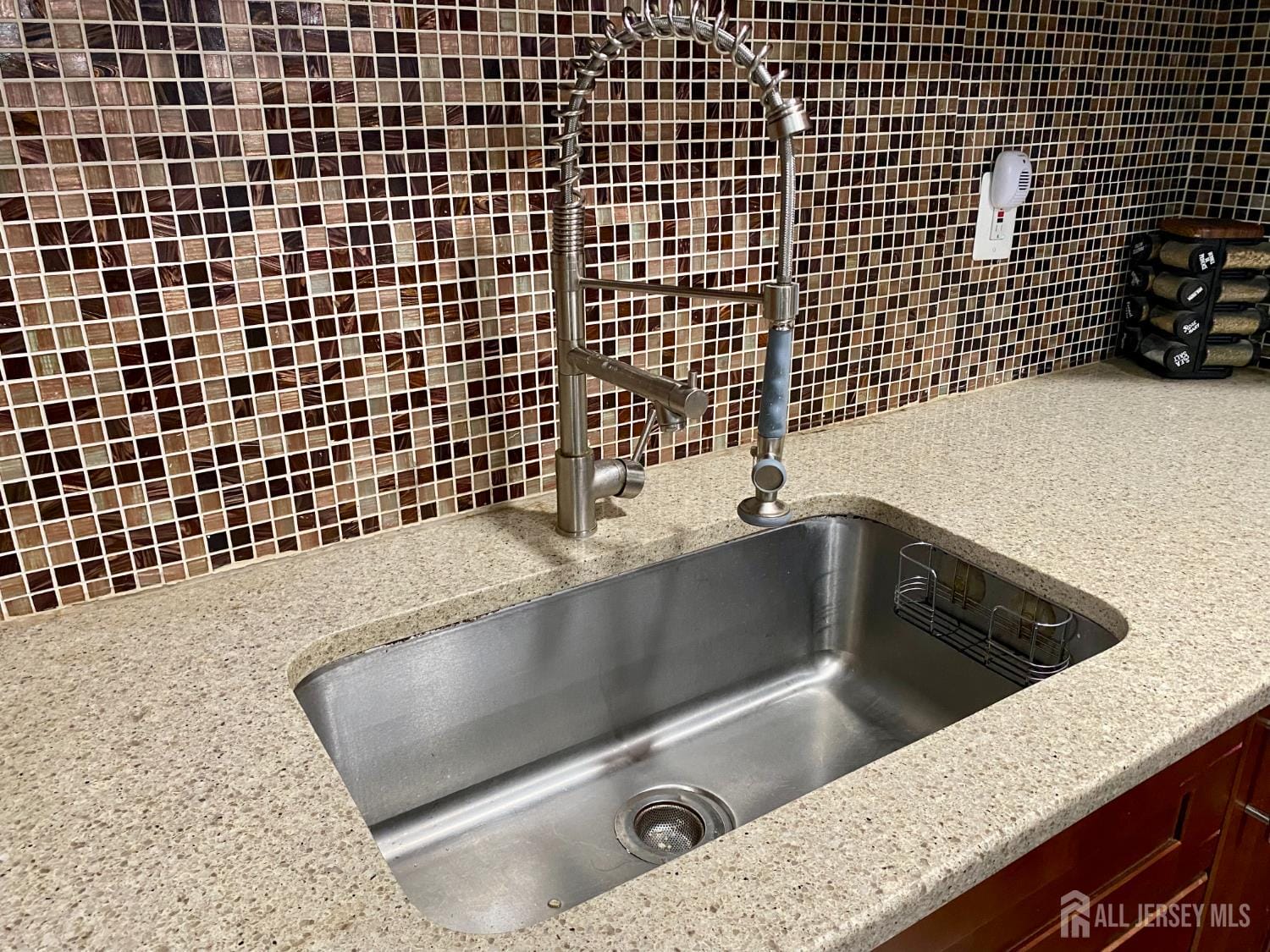 41 Elmwood Avenue, Carteret, NJ, 07008 image 10