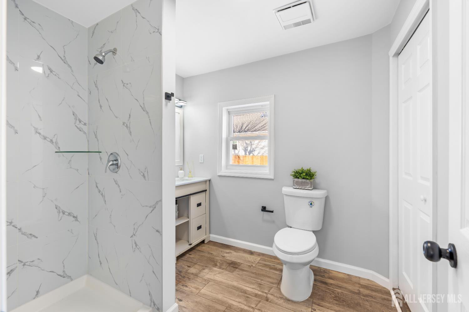 720 Bordentown Avenue, South Amboy, NJ, 07889 image 9