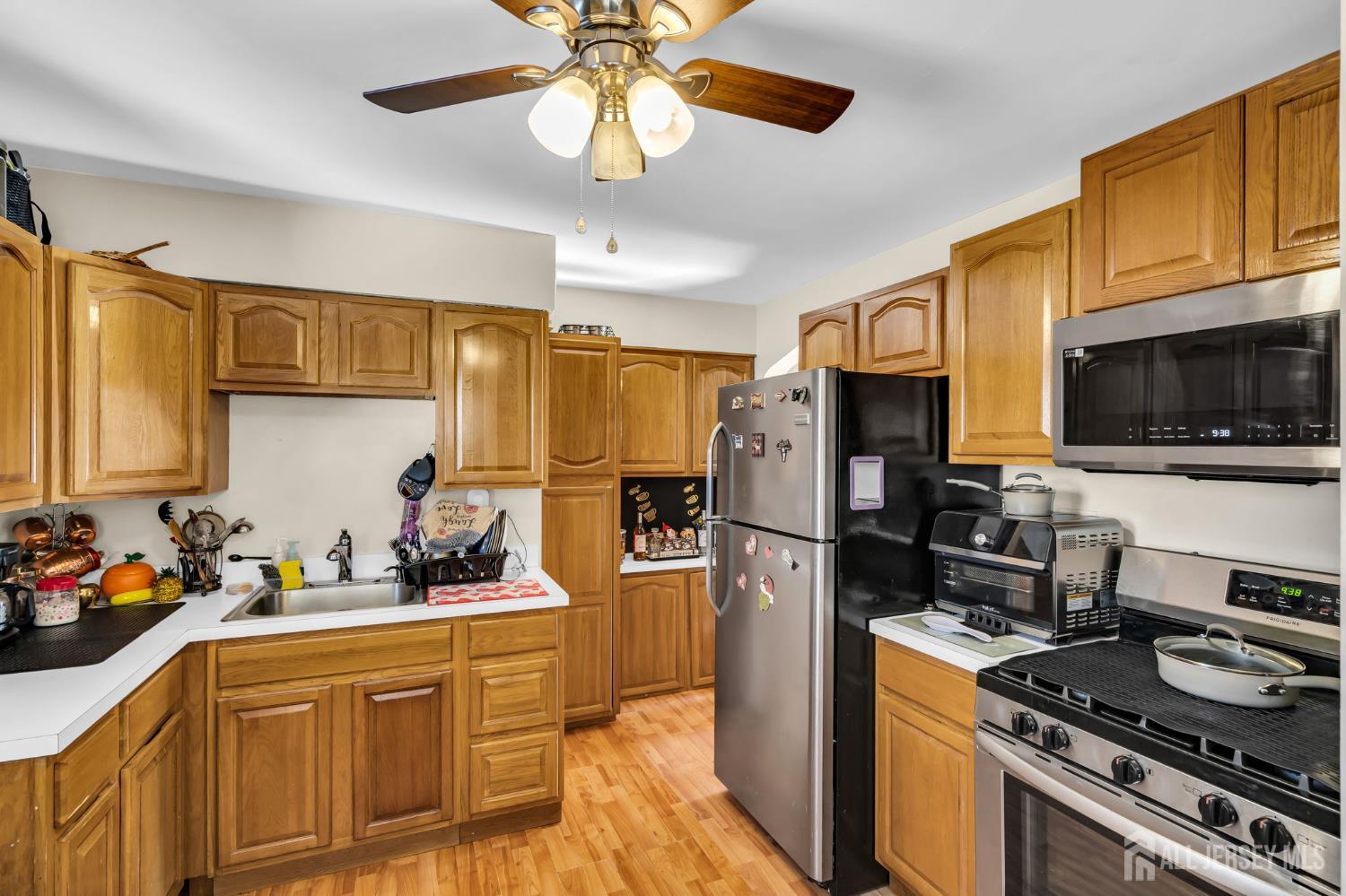 3181 woodbridge Avenue, Edison, NJ, 08831 image 13