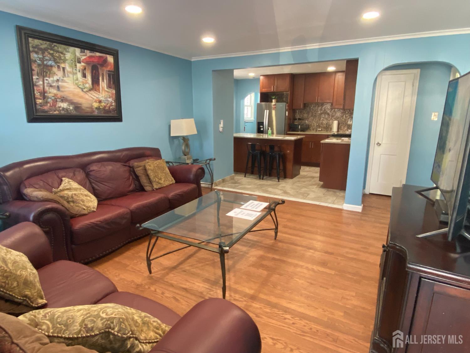 41 Elmwood Avenue Image 5