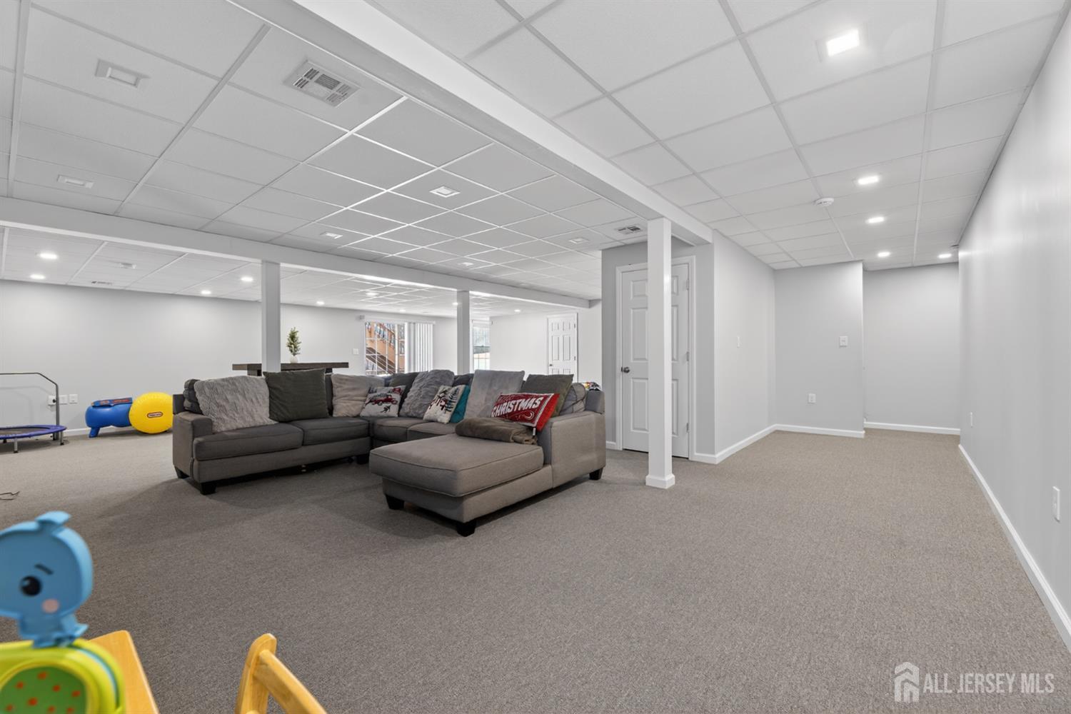 39 Kirschman Drive, Old Bridge, NJ, 07747 image 38