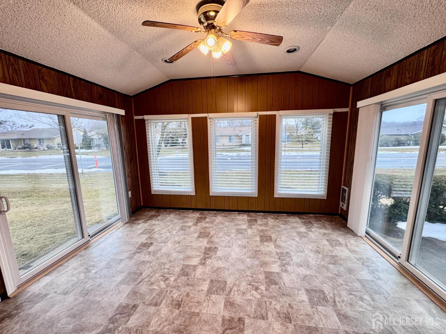 468 Evodia Plaza, Monroe, NJ, 08831 image 11