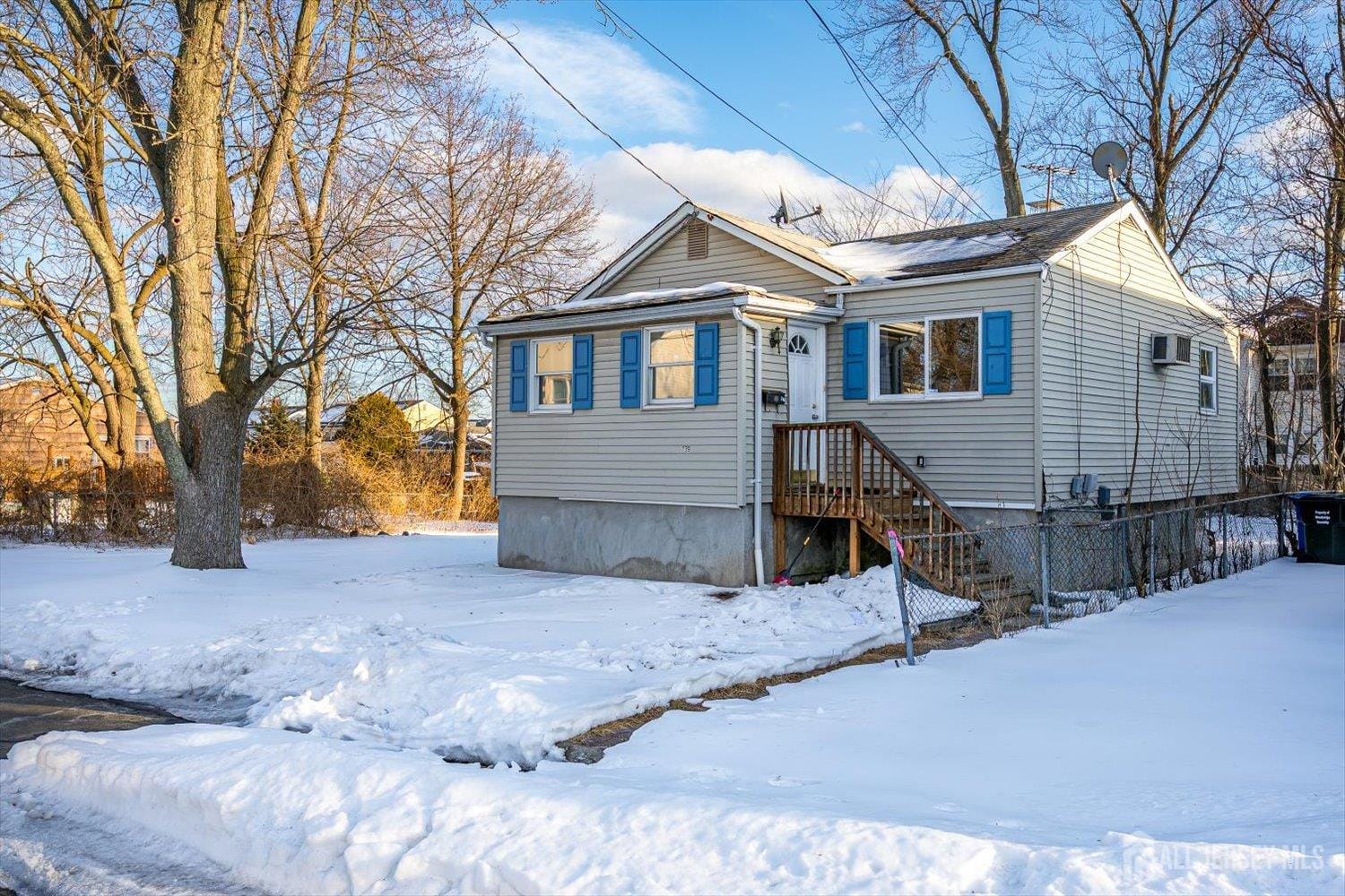 139 Fiat Avenue Image 4