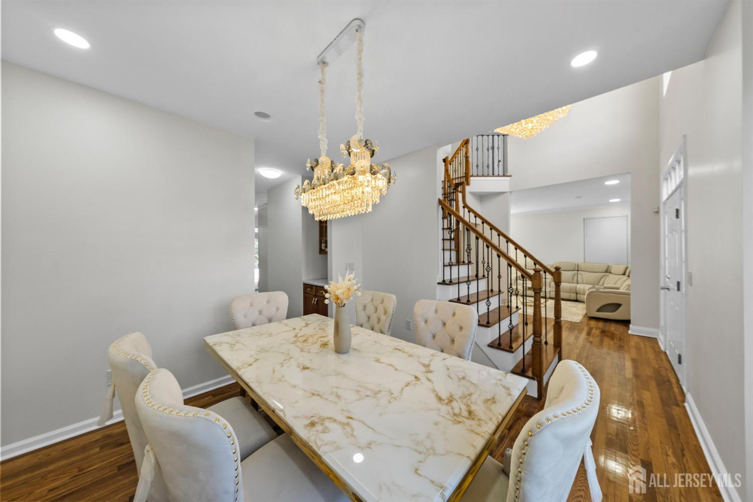 46 Pin Oak Drive Image 2