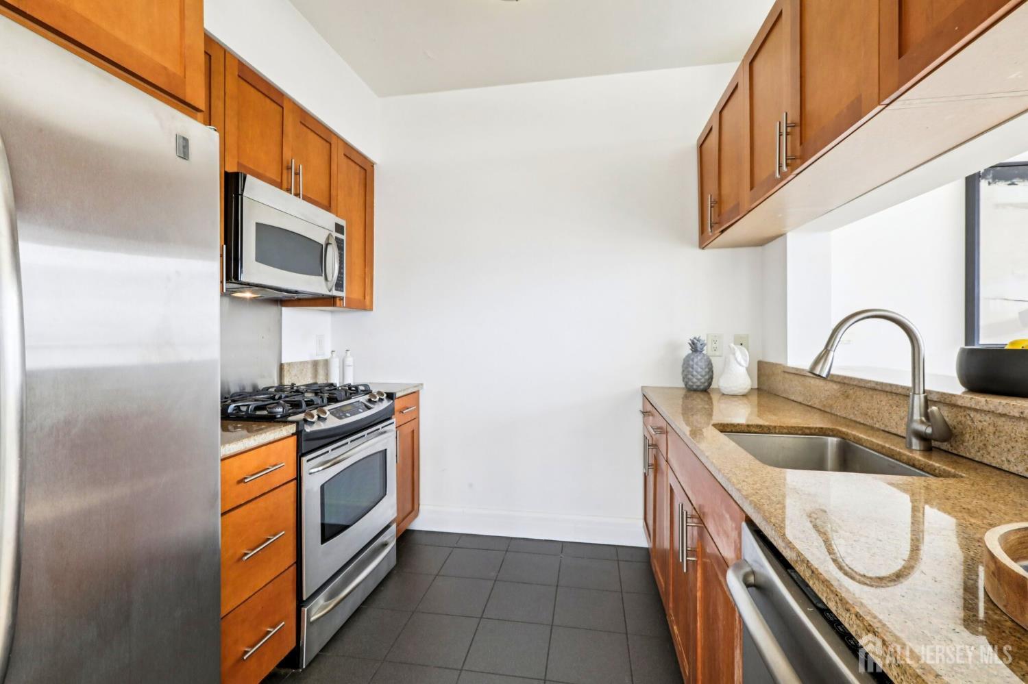 1 Spring Street 1004, New Brunswick, NJ, 08901 image 11